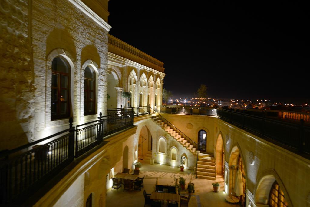 Shmayaa Hotel Midyat Luaran gambar